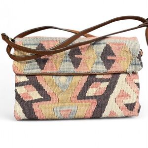 Boho Aztec Pattern Crossbody Bag in Pink, Tan & Cream